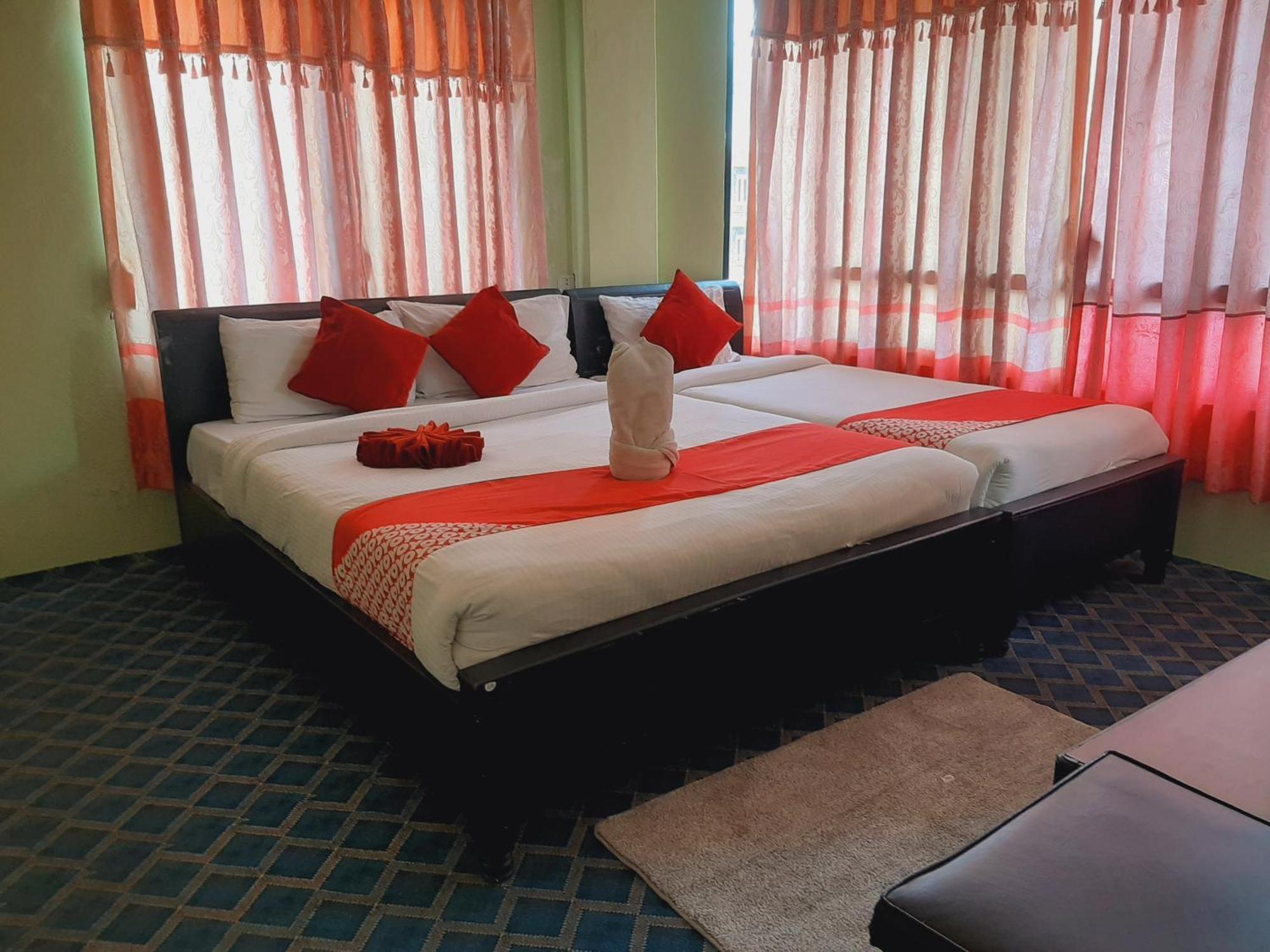 Hotel Lake N Yeti Pokhara Zimmer foto